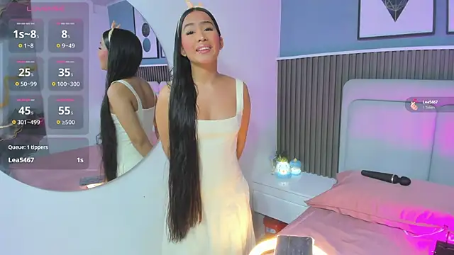 lily  star online show from 11/05/25, 03:31