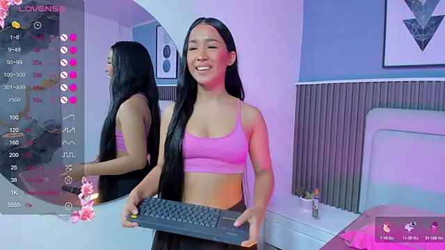 lily  star online show from 10/18/25, 03:30