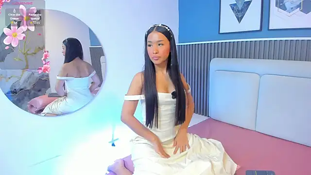 lily  star online show from 04/20/26, 03:09