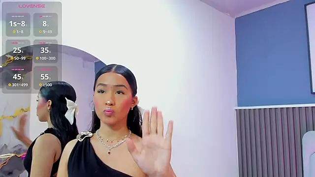 lily  star online show from 11/06/25, 03:32