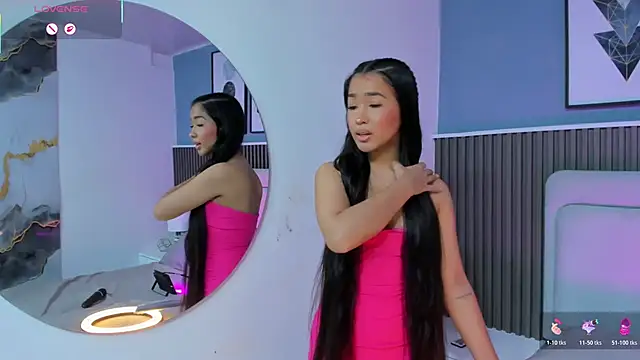 lily  star online show from 10/24/25, 03:38