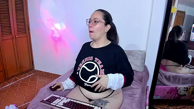 Ashley Monroe online show from 03/09/26, 08:23