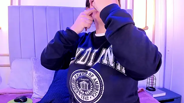 Ashley Monroe online show from 10/06/25, 11:33