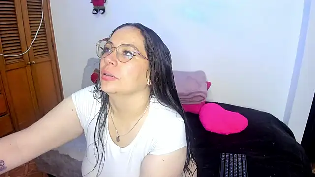 Ashley Monroe online show from 11/28/25, 03:01