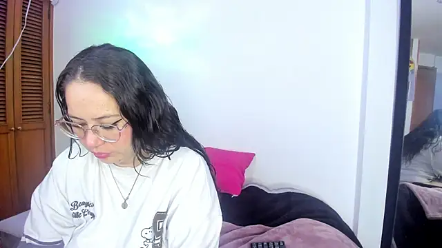 Ashley Monroe online show from 11/22/25, 01:43