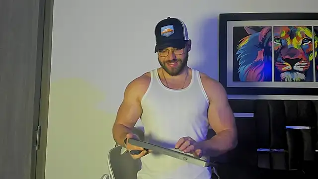 JoshuaLyon online show from 10/31/25, 04:58