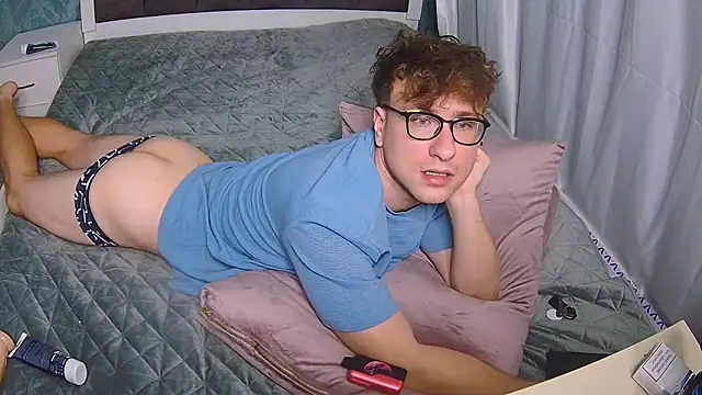 DennisGartmanB online show from 10/24/25, 06:18