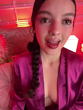 AriaHeavenss online show from 12/18/25, 02:16