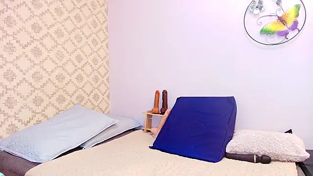 Snapshot of Vero_Temptation chatting on 09/18/25, 03:09 Vero Temptation online show from 09/18/25, 03:09