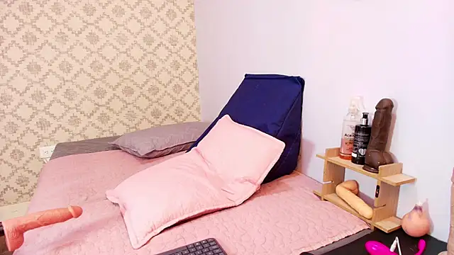 Snapshot of Vero_Temptation chatting on 09/20/25, 03:11 Vero Temptation online show from 09/20/25, 03:11