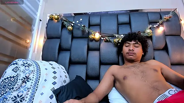 Miriam milf online show from 03/16/26, 12:42