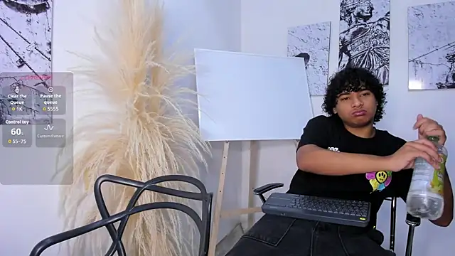 Miriam milf online show from 10/10/25, 12:28