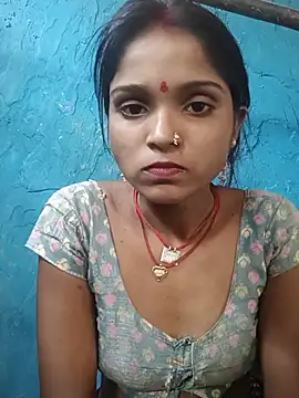 Snapshot of Harini_Gautam chatting on 06/22/26, 08:00 Harini Gautam online show from 06/22/26, 08:00