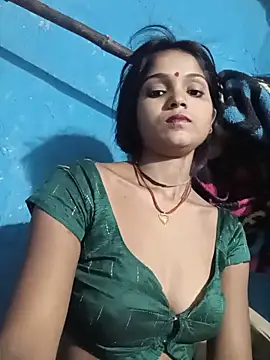 Snapshot of Harini_Gautam chatting on 06/16/26, 08:42 Harini Gautam online show from 06/16/26, 08:42