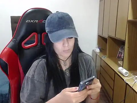 bluegoddessstoned online show from 09/19/25, 08:24