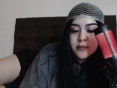 bluegoddessstoned online show from 09/20/25, 08:30