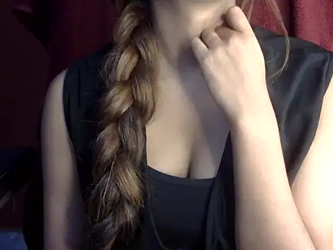 heartless Queen online show from 10/30/25, 05:06