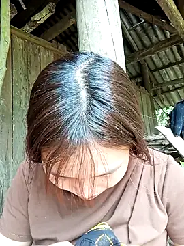 EllyBaby20 online show from 04/10/26, 05:14