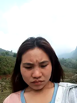 EllyBaby20 online show from 04/23/26, 01:45