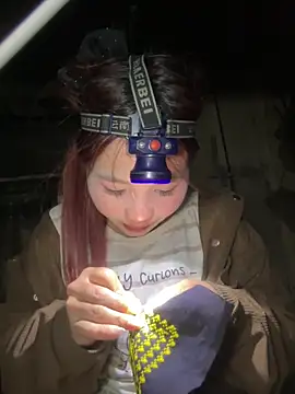 EllyBaby20 online show from 12/15/25, 11:49