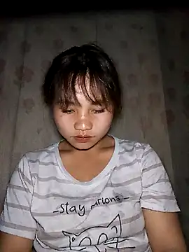 Snapshot of EllyBaby20 chatting on 09/20/25, 02:11 EllyBaby20 online show from 09/20/25, 02:11