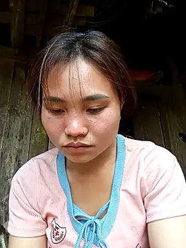 EllyBaby20 online show from 04/21/26, 08:10