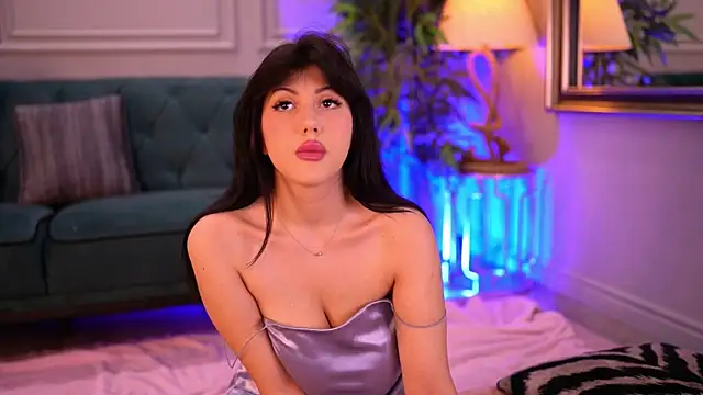 AlenaCapricious online show from 11/07/25, 06:12