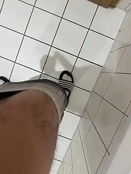 Dicksxd online show from 02/12/26, 03:45