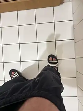 Dicksxd online show from 12/23/25, 05:40