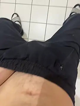 Dicksxd online show from 04/11/26, 09:51