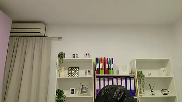 RubiHarper online show from 11/23/25, 03:11