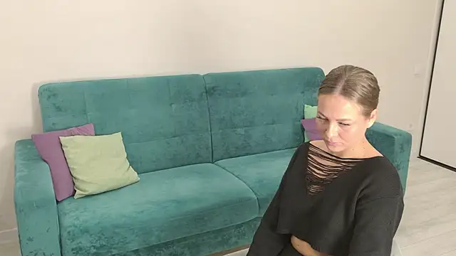 Snapshot of Shawty_Sue chatting on 10/10/25, 11:16 Shawty Sue online show from 10/10/25, 11:16