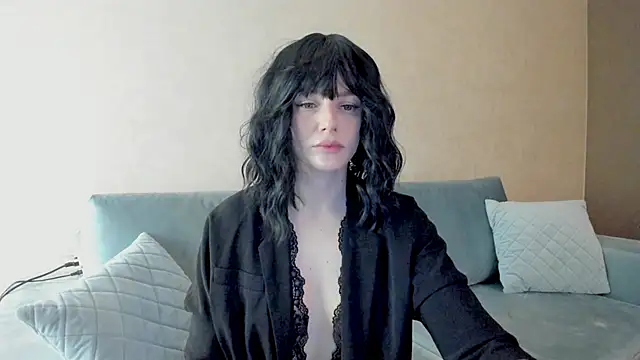 Shawty Sue online show from 12/15/25, 01:17