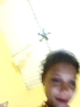 Snapshot of Chandni_Love143 chatting on 10/15/25, 04:37 Chandni Love143 online show from 10/15/25, 04:37