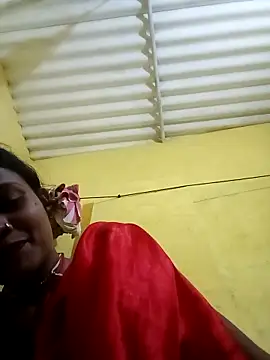Snapshot of Chandni_Love143 chatting on 10/19/25, 12:19 Chandni Love143 online show from 10/19/25, 12:19