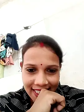 Snapshot of Chandni_Love143 chatting on 09/22/25, 05:02 Chandni Love143 online show from 09/22/25, 05:02
