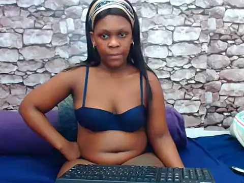 MiniMinaj online show from 09/21/25, 07:35