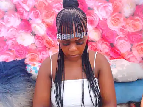 MiniMinaj online show from 12/17/25, 06:18