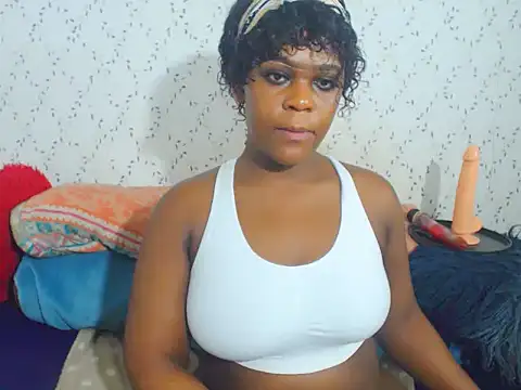 MiniMinaj online show from 11/08/25, 06:44