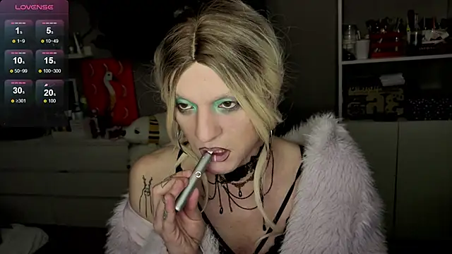 Kkkylie online show from 02/23/26, 09:59