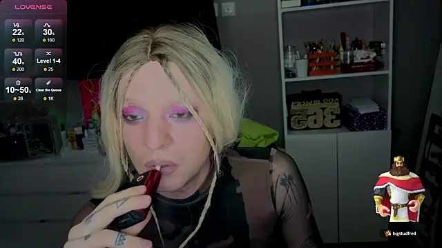 Kkkylie online show from 03/03/26, 01:12