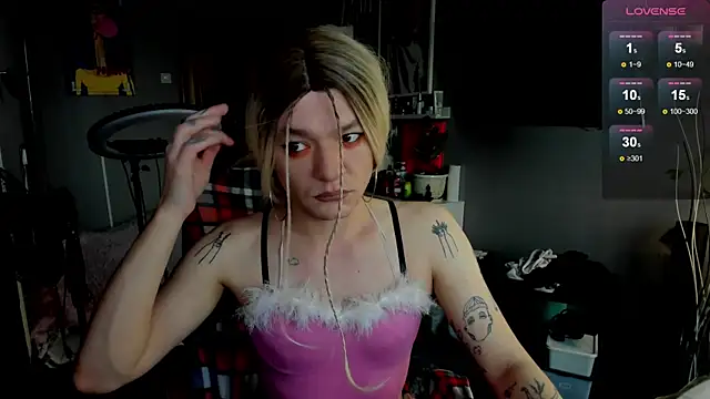 Kkkylie online show from 04/08/26, 03:52