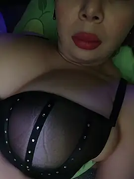 BunnyFoxy777 online show from 11/15/25, 05:28