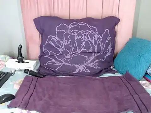 SWEETBERRYxXx online show from 11/25/25, 06:30