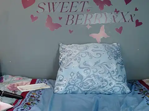 SWEETBERRYxXx online show from 04/12/26, 07:28