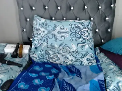 SWEETBERRYxXx online show from 10/17/25, 08:43