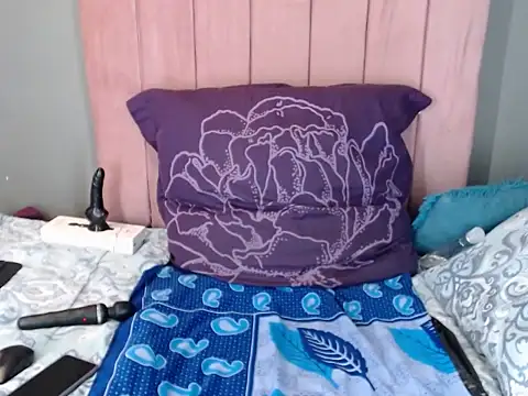 SWEETBERRYxXx online show from 02/23/26, 12:39