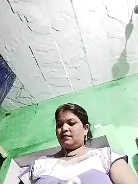 Snapshot of Bhavna_hot chatting on 10/05/25, 06:31 Bhavna hot online show from 10/05/25, 06:31