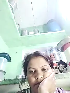 Snapshot of Bhavna_hot chatting on 10/13/25, 03:41 Bhavna hot online show from 10/13/25, 03:41