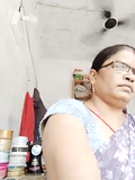 Snapshot of Bhavna_hot chatting on 07/07/26, 09:57 Bhavna hot online show from 07/07/26, 09:57